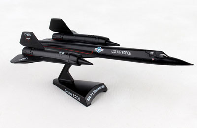 hogan Mシリーズ SR-71 ブラックバード 1/200 USAF Lockheed SR-71 Blackbird 1/200 Scale Model - MyPilotStore.com